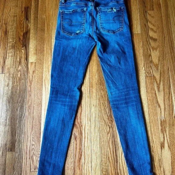 American Eagle Hi-Rise Jeggings - Picture 4 of 6